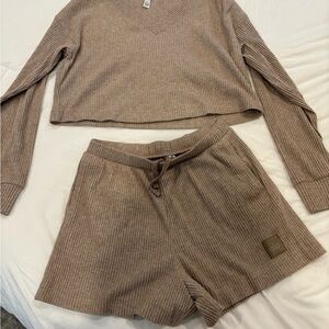 ALO Yoga Taupe Ribbed Knit Cropped Top & Shorts